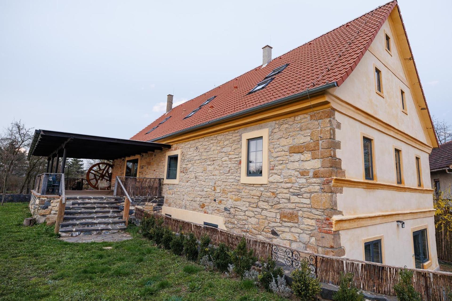 Horni Strakuv Mlyn Casa di campagna Úštěk